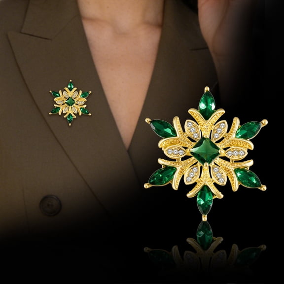Green Zirconia Star Brooch, Emerald Alloy Jewelry, Elegant Lapel Pin for Wedding, Party, Banquet, Women Gift Accessory
