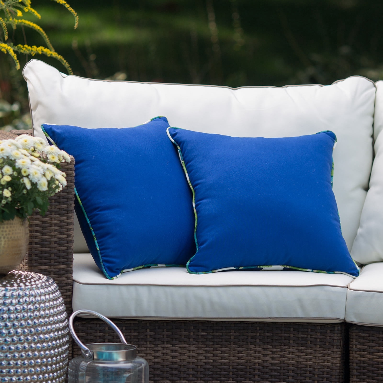 Greendale Home Fashions 17'' x 17'' Reversible Outdoor Throw Pillow, Set of 2, Russet Floral