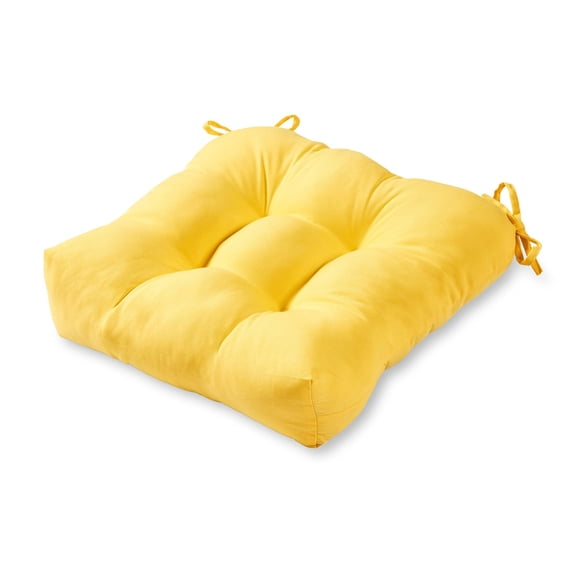 Greendale Home Fashions Tufted Outdoor 20'' x 20'' Seat Cushion, Sunbeam