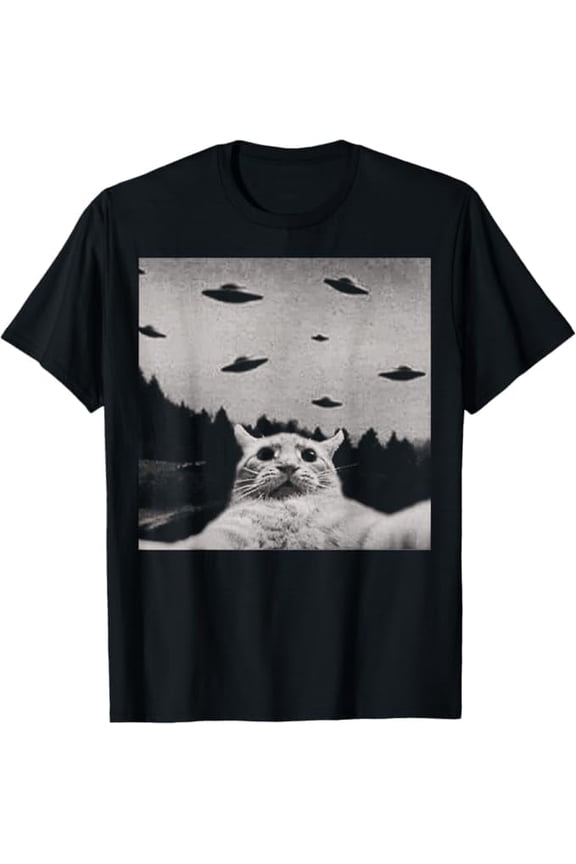 Funny Cat Selfie with ThreadWeird Alien UFO Cat Lover Gifts for Unisex Men Women Kids T-Shirt