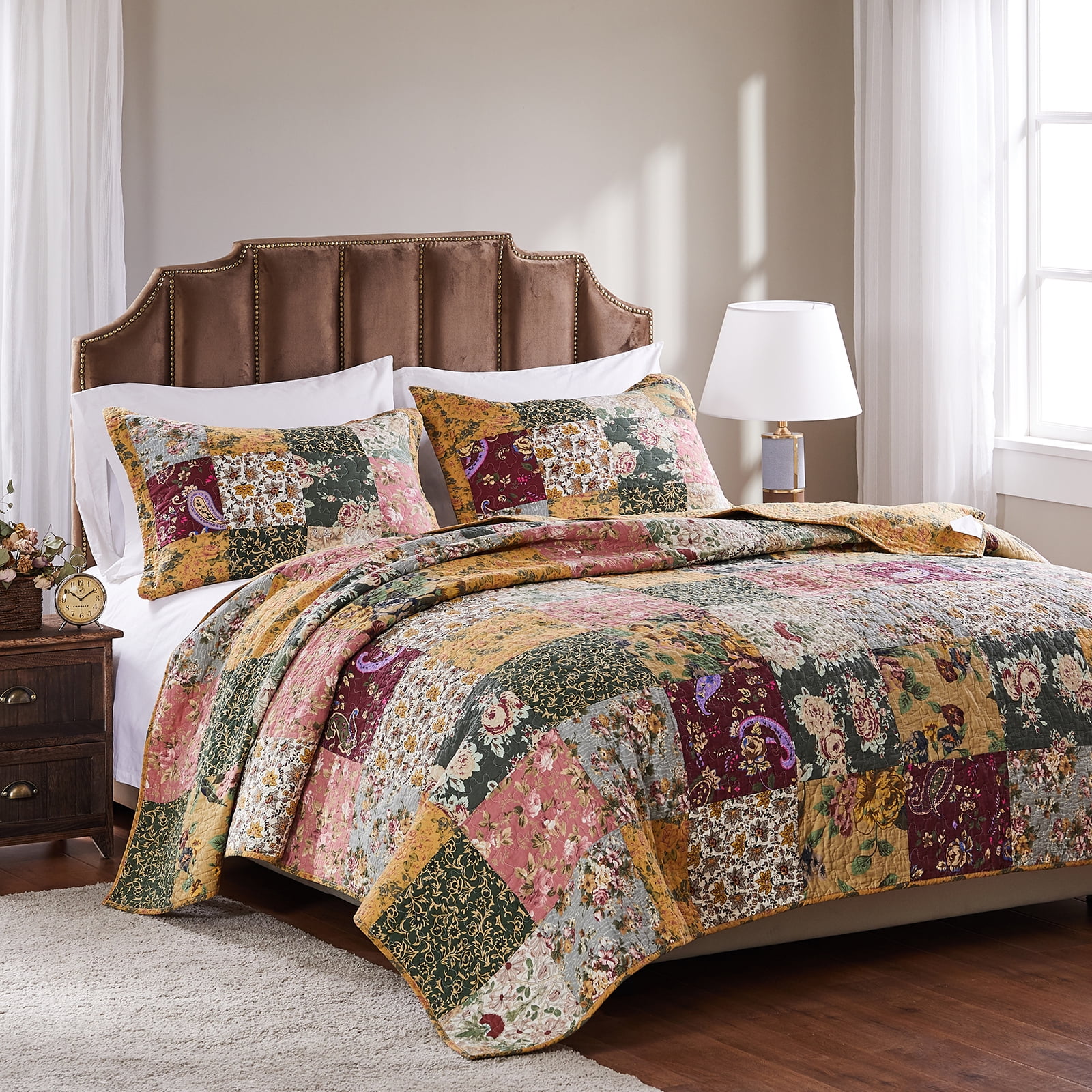 Pink Floral Patchwork Cotton Twin Reversible Quilt Set