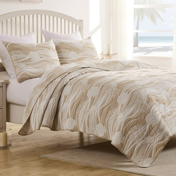 Greenland Home Coastal Paradise Matelasse Coverlet Set, Dover Natural, 3-Piece Full/Queen