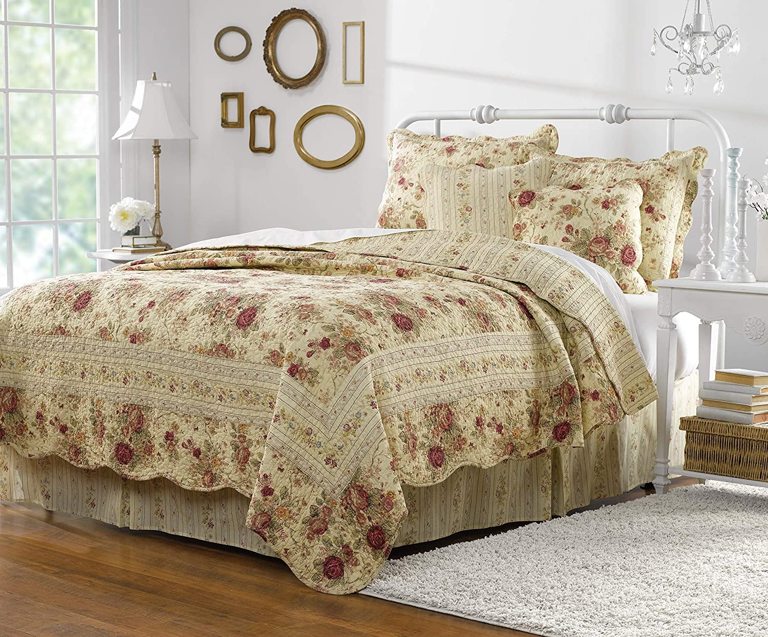 Greenland Home Fashions Antique Rose 100% Cotton Reversible Quilt Set With Decorative Pillows, 5-Piece King, Ecru
