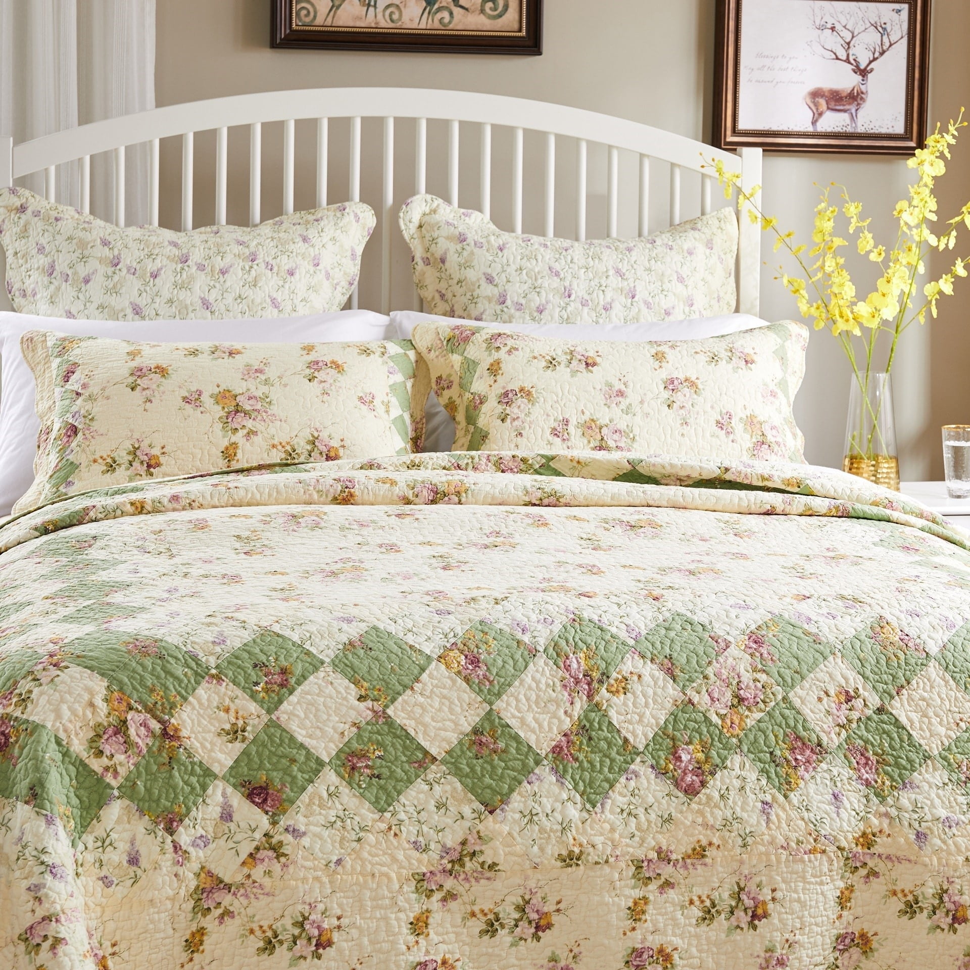 Ivory and Sage Floral Patchwork Cotton Quilt Set, Full