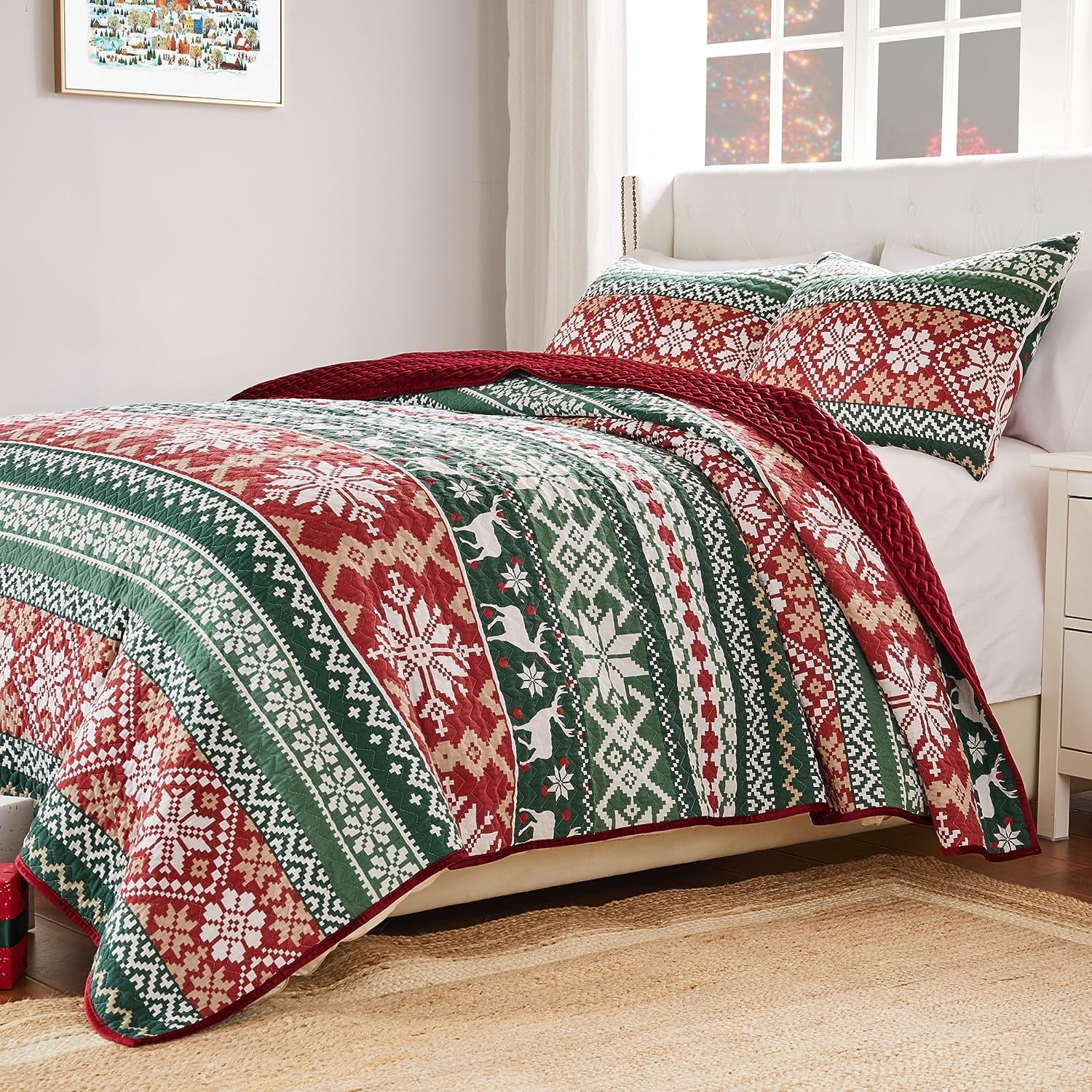Full Red and Green Reversible Microfiber Quilt Set
