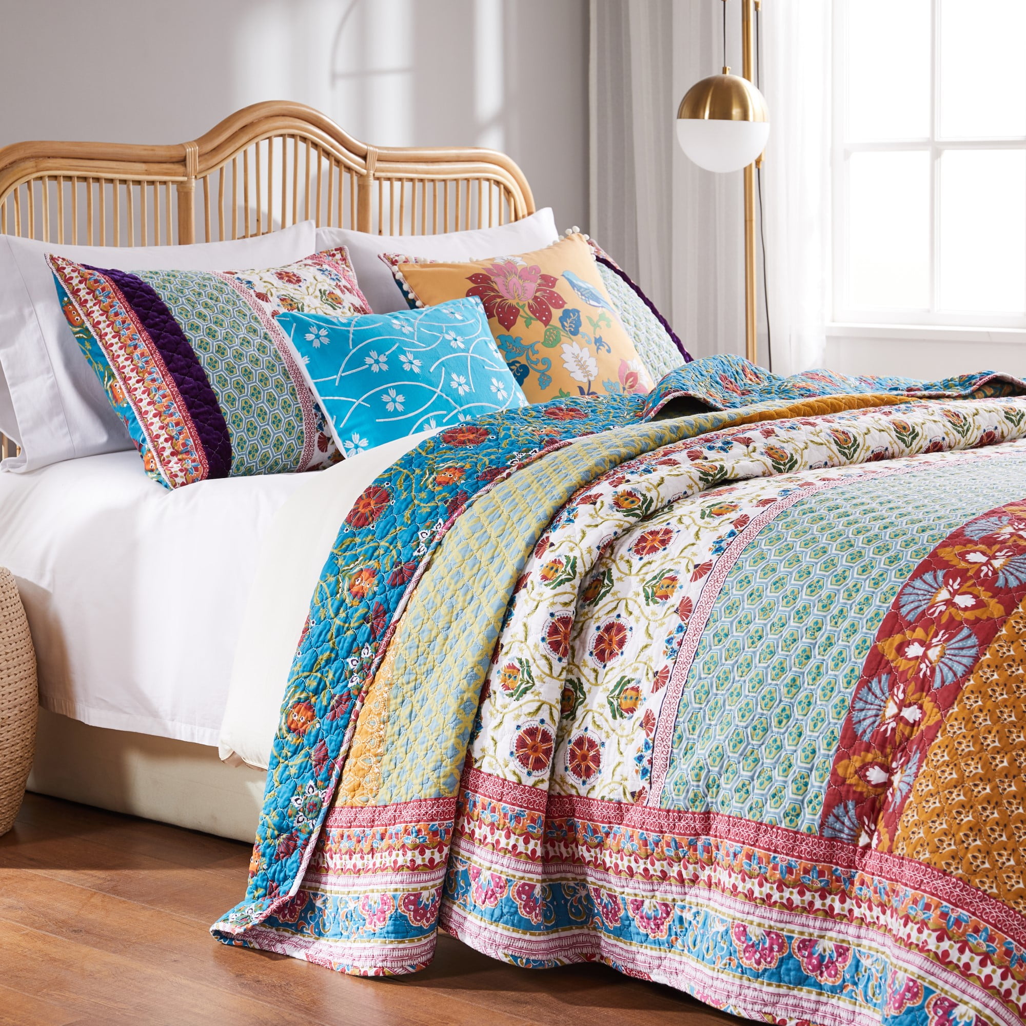 Greenland Home Fashions Thalia Reversible Cotton Quilt Set, Velvet Embellished, 3-Piece King, Tango