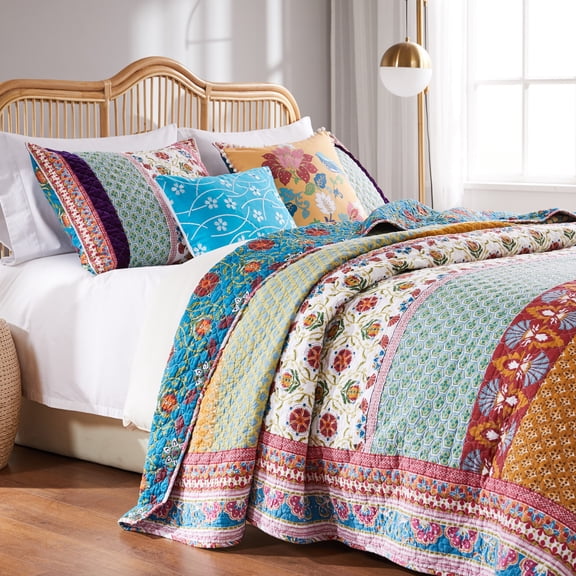 Greenland Home Fashions Thalia Reversible Cotton Quilt Set, Velvet Embellished, 3-Piece King, Tango