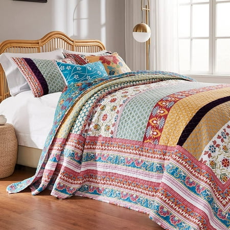 Greenland Home Fashions Thalia Reversible Cotton Quilted Bedspread Set, Velvet Embellished. Jumbo Size 3-Piece King, Tango