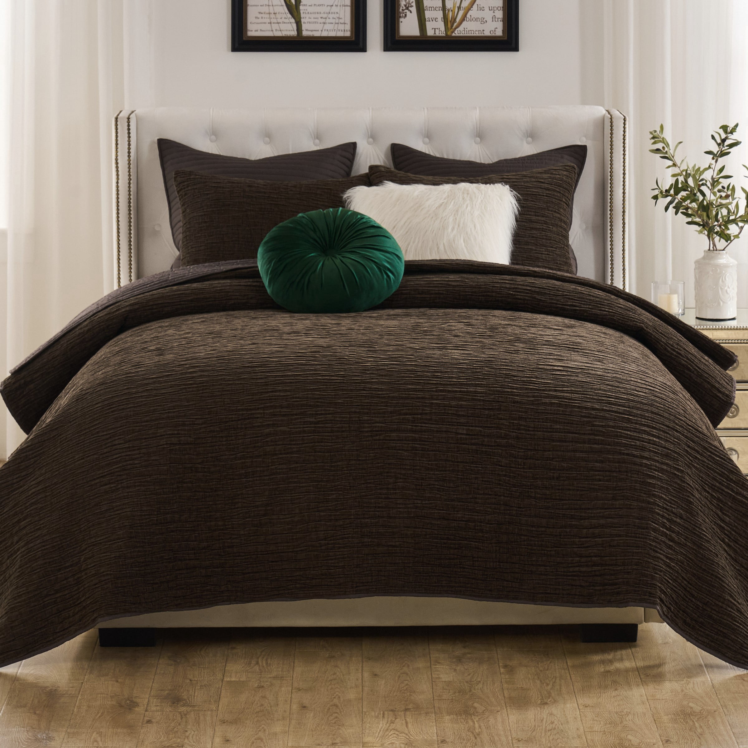 Greenland Home Fashions Velvet Crush Chocolate Textured Plush Chenille Coverlet Set, All Ages, 2-Piece Twin/Twin XL