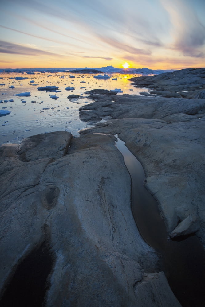 Greenland Icefjord Ilulissat (Jakobshavn) Unesco World Heritage Site The shoreline at sunset Canvas Art - Toby Adamson Design Pics (12 x 19)