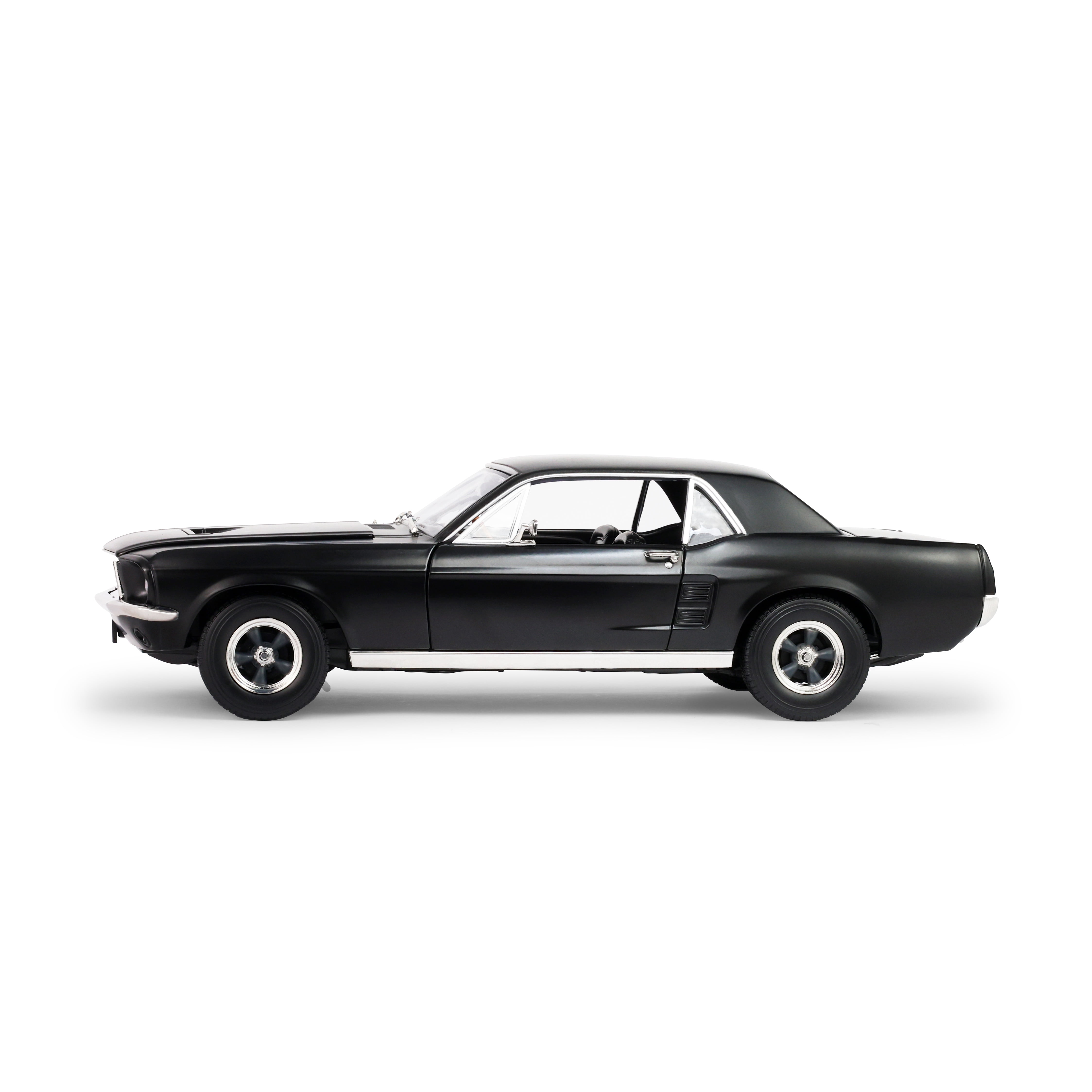 Greenlight 1:18 Scale Adonis Creed's 1967 Ford Mustang Coupe - Walmart.com