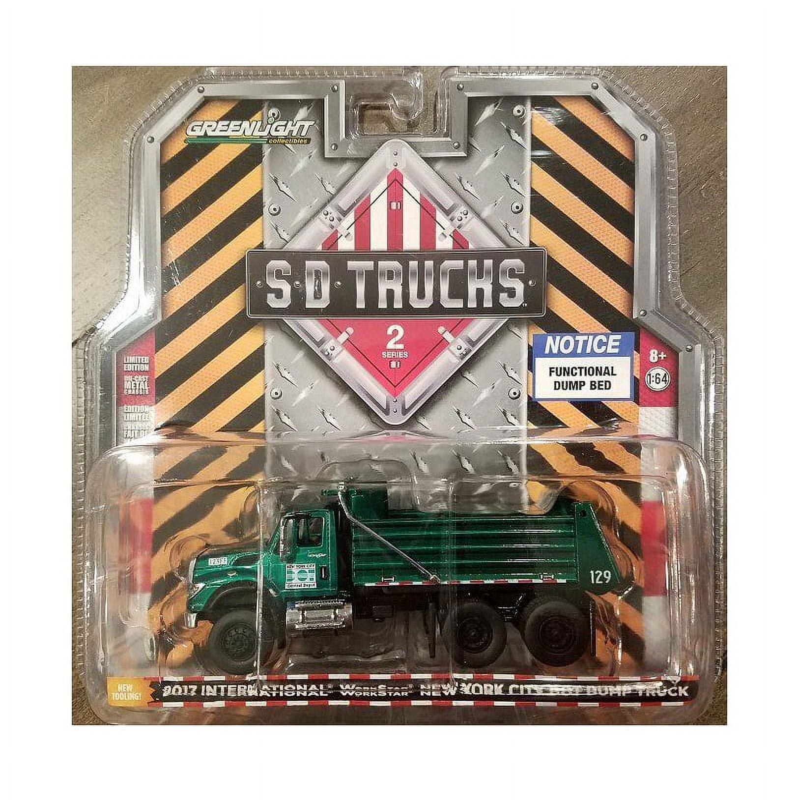 1:64 Greenlight 1 lot (4 items) of various trucks (no original packaging)  on eBid United States