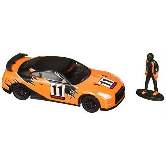 Greenlight 1:64 The Hobby Shop Series 3 2011 Nissan GT-R R35 Diecast Vehicle with Driver