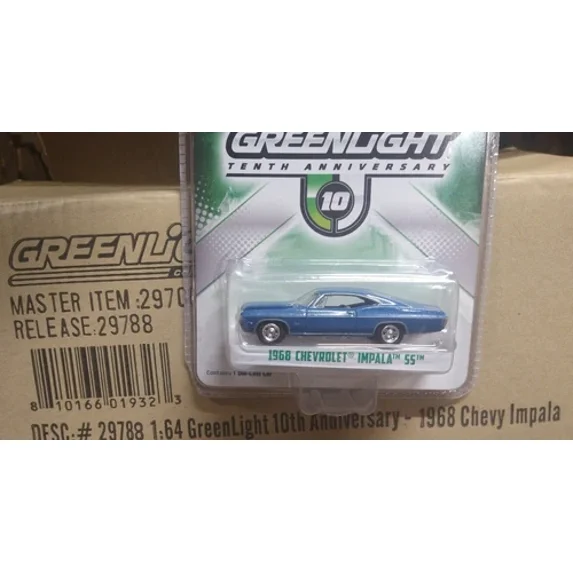Dronehint.com Greenlight 1968 CHEVY IMPALA SS Blue 1968 w/RR REAL RUBBER Tenth Anniversary
