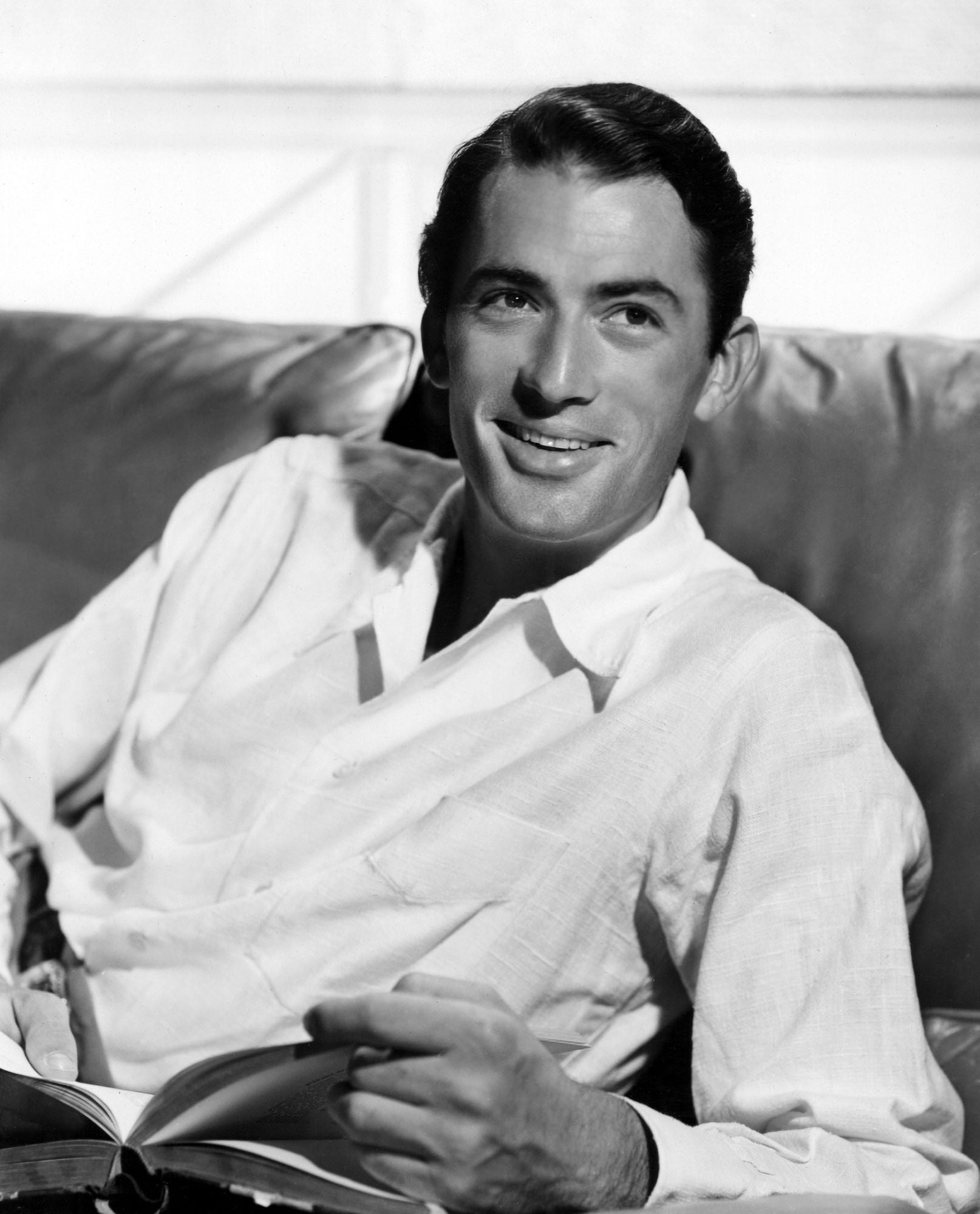 Gregory Peck In The Late 1940S Canvas Art - (16 x 20)