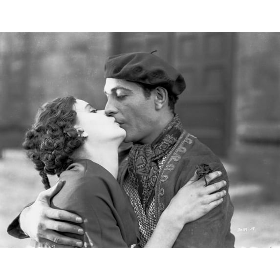 Greta Garbo Kissing to a Man Photo Print (24 x 30)