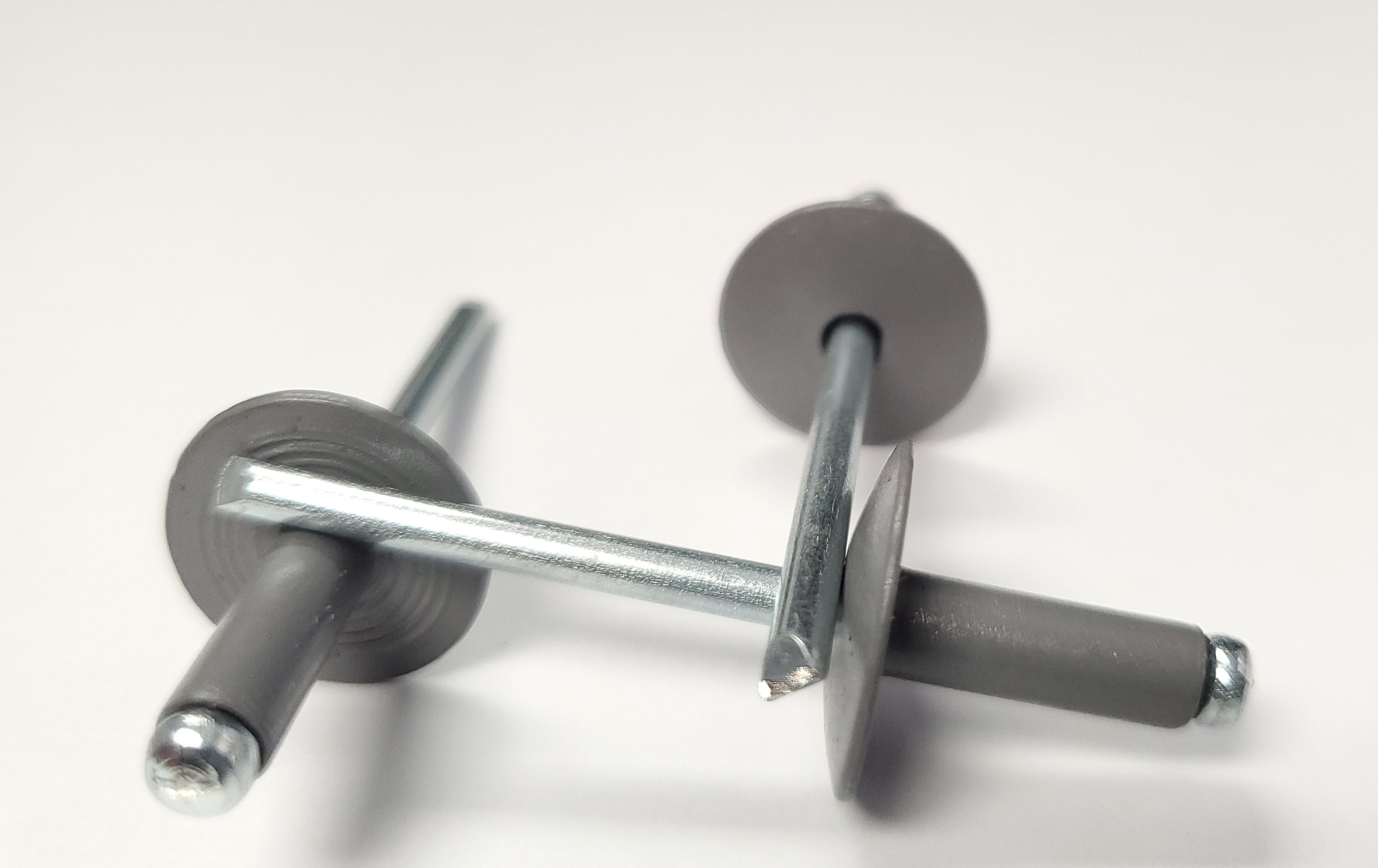 Grey 3/16" Blind Pop Rivets Aluminum Large Head with Steel Mandrel Fasteners .250 - .375 Grip Range