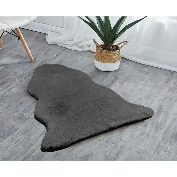 Grey 5x8 Feet Faux Rabbit Fur Fuzzy Soft Fluffy Plush Cozy Shaggy Area Rug