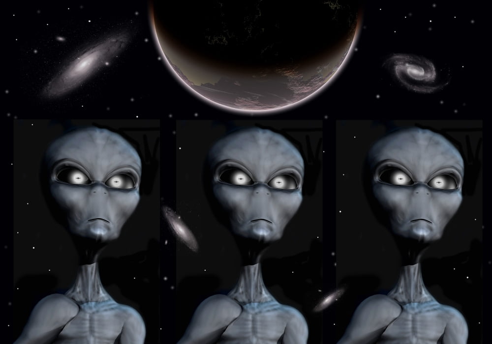Grey Alien clones Canvas Art - Mark StevensonStocktrek Images (34 x 24)