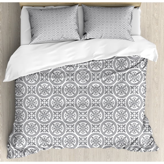 Grey Duvet Cover Set, Antique Ornate Oriental Floral Motifs Retro Pattern in Modern Graphic Boho Art, Decorative 3 Piece Bedding Set with 2 Pillow Shams, King Size, Grey White, by Ambesonne