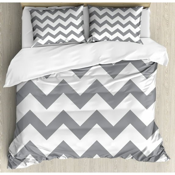 Grey Duvet Cover Set Queen Size, Grey and White Chevron Pattern Classic Geometrical Horizontal Zig Zag Stripes Retro, Decorative 3 Piece Bedding Set with 2 Pillow Shams, Grey White, by Ambesonne