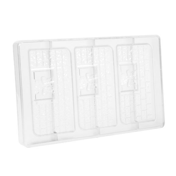 Greyas Polycarbonate Chocolate Mold, Santa Coming Down the Chimney by Luis Amado, 3 Cavities. Each 70mm x 140mm x 9mm High