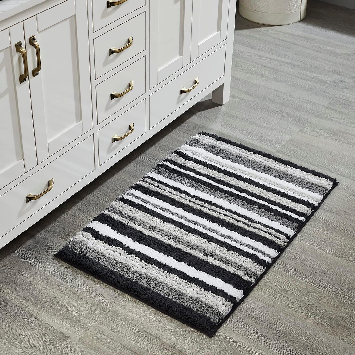 Griffie Luxe Soft Touch Graphite Polyester 24"x36" Bath Rug