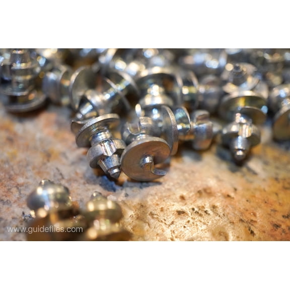 Grizzly Claw Tungsten Stud Kits Stud Options: Rubber Sole- Pointed Stud Kit