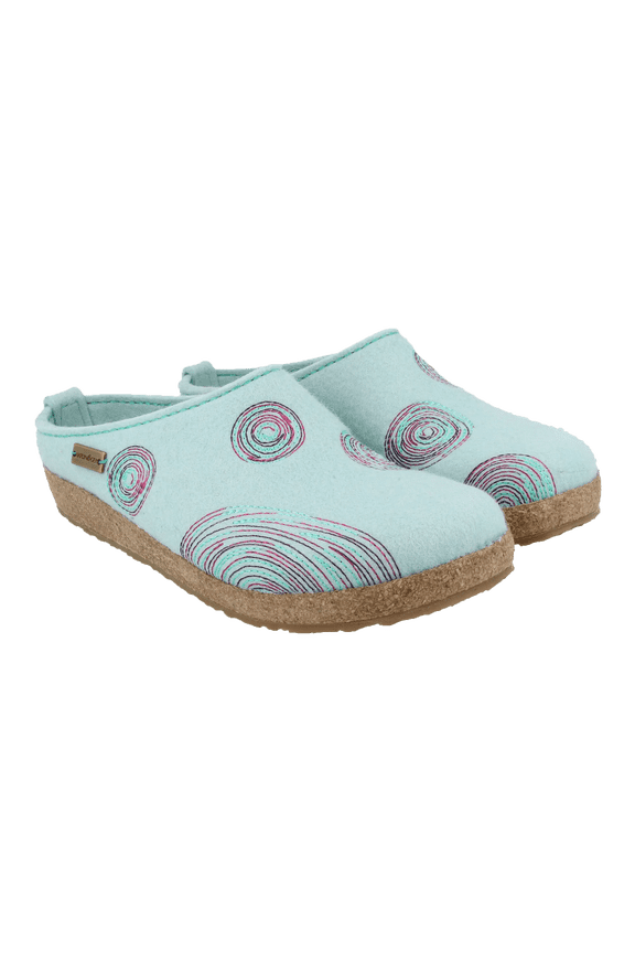 Grizzly Spirit Clogs