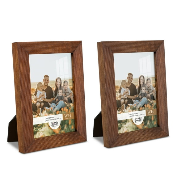 Grooved 4 in. x 6 in. Walnut Picture Frame (Set of 2)