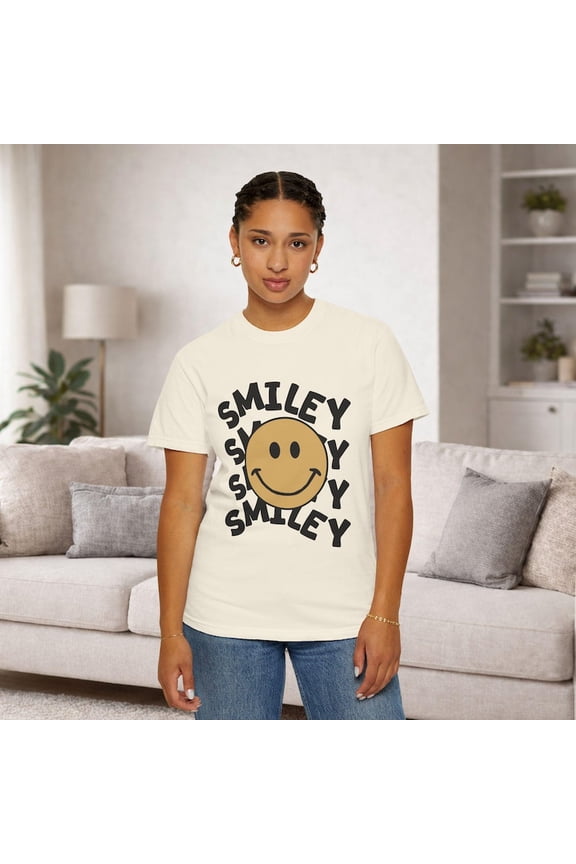 Groovy Text Smiley Face Graphic Tee, Retro Yellow Smile Design, Vintage Aesthetic Illustration Comfort Colors Unisex Cotton T-Shirt, Size S-3XL