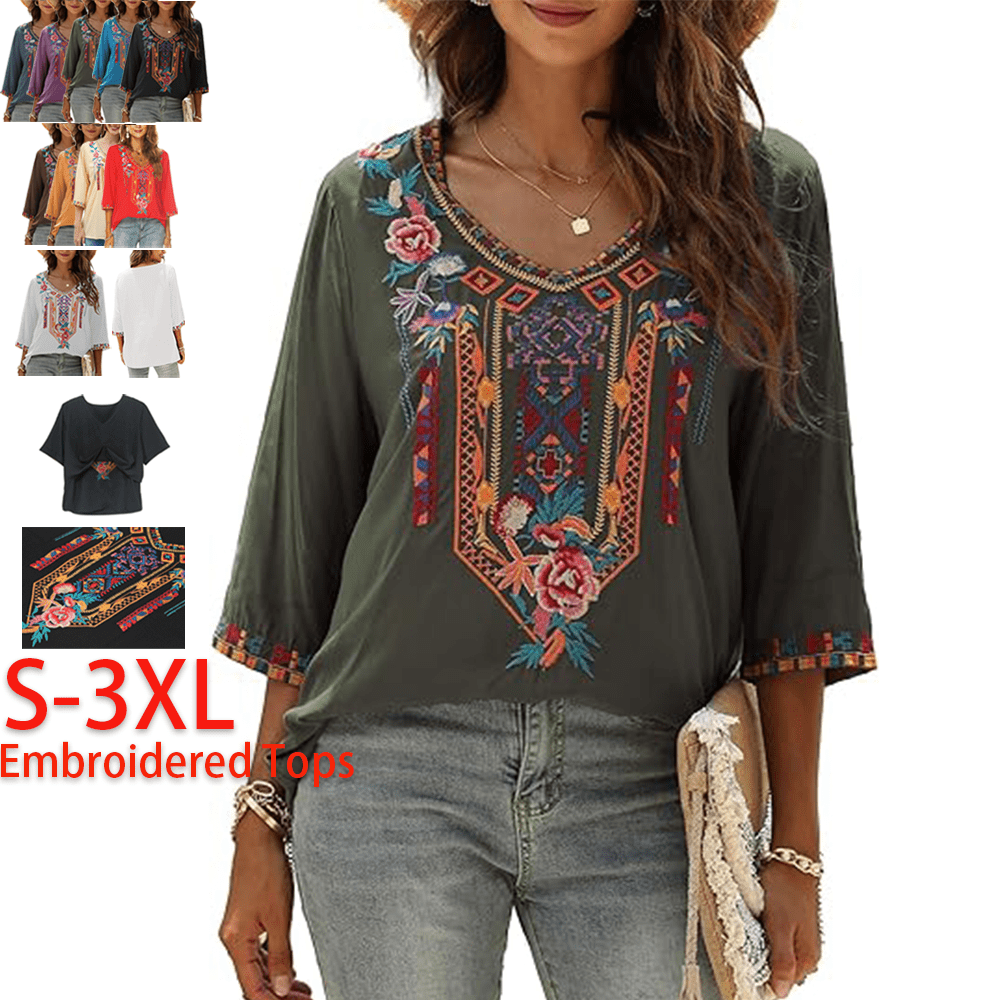 Plus Size Women's 3/4 Sleeve V-Neck Top – Floral Print Blouse For Casual & Dressy Outfits | Fall & Summer Shirt