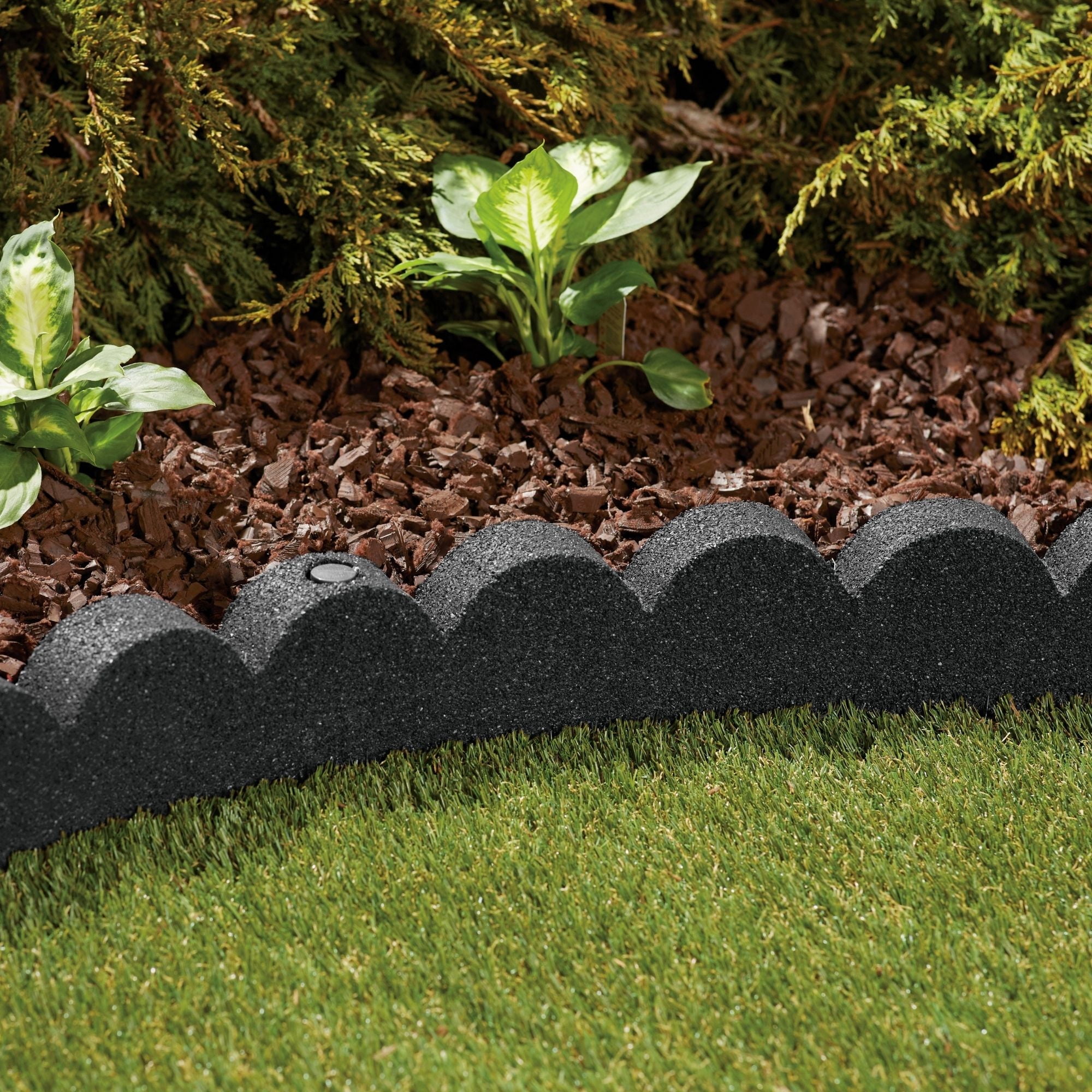 GroundSmart SmartLoc Scallop Landscape Edging, 4' Black Rubber Garden Edging Border, 4 pack