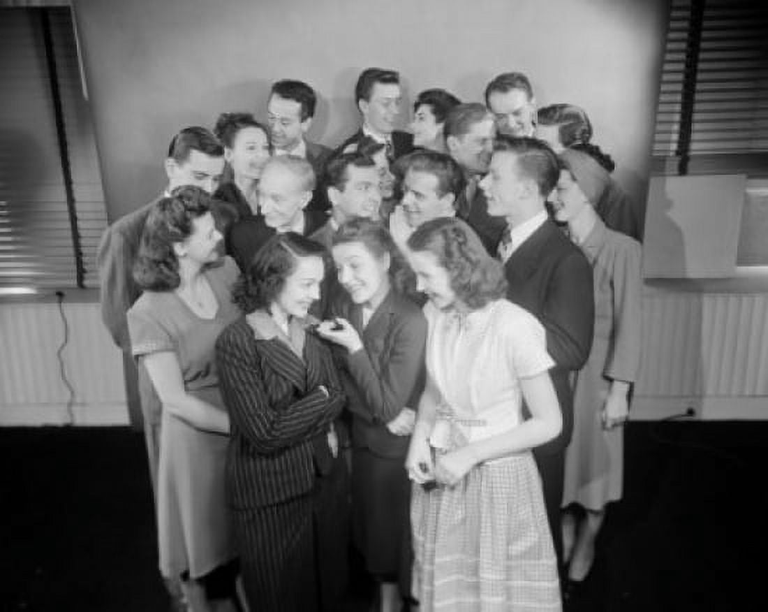 Group of people talking Canvas Art - (24 x 36)