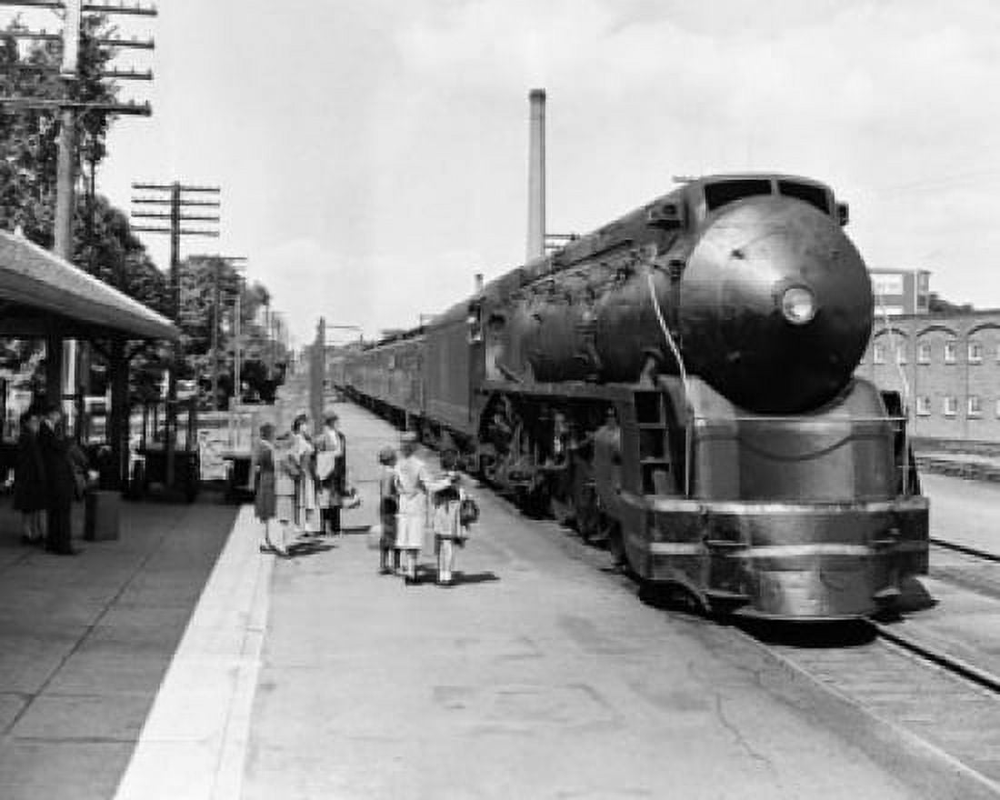 Group of people waiting for a train on a railway platform Canvas Art - (18 x 24)