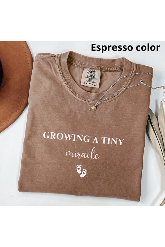 Growing A Tiny Miracle Pregnancy Announcement Bump Reveal T-Shirt All Size S-3XL