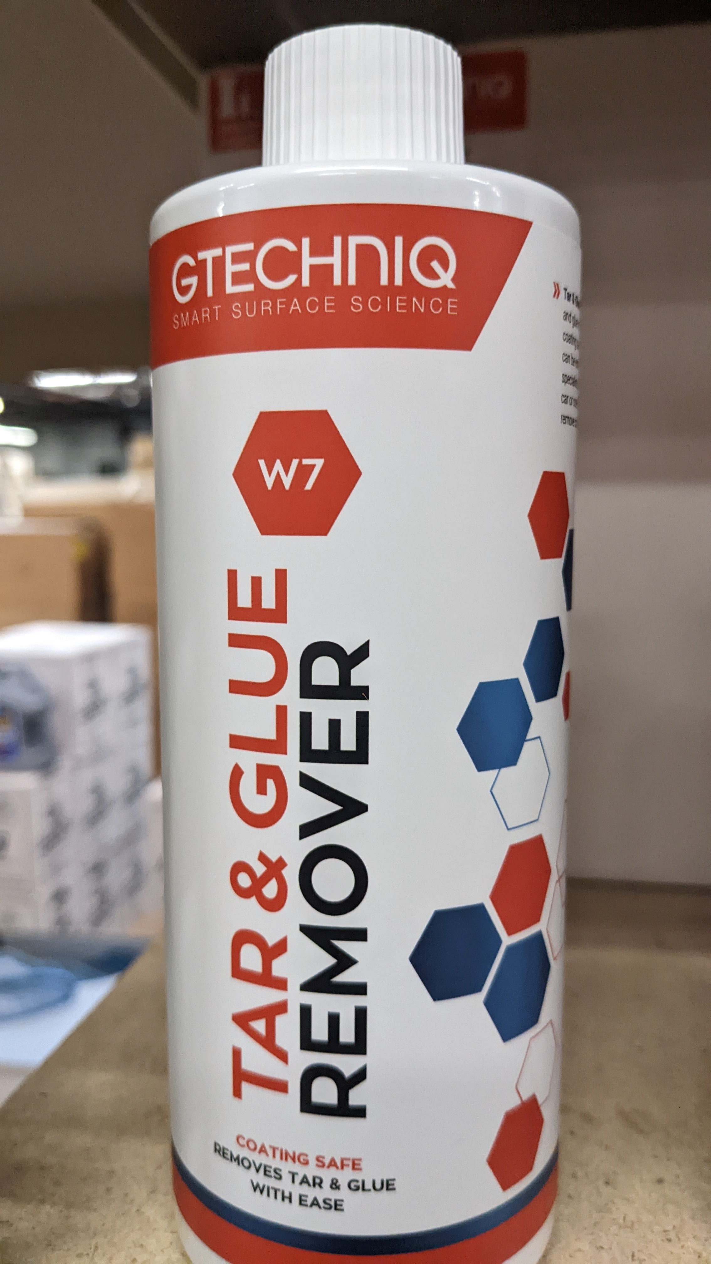 Gtechniq W7 Tar and Glue Remover Full Strength Solvent Based Tar 500 ML 