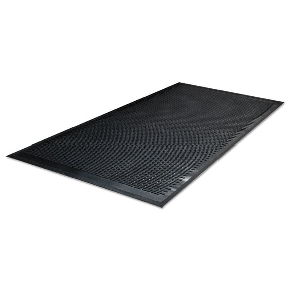 Guardian 14030500 Clean Step 36 in. x 60 in. Outdoor Rubber Polypropylene Scraper Mat - Black