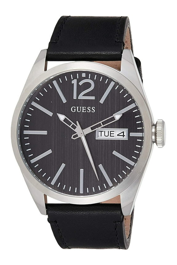 Men's W0658G2,Men dress,Black leather Strap,Black dial,Stainless Steel Case,Three Hands,Day and Date,WR