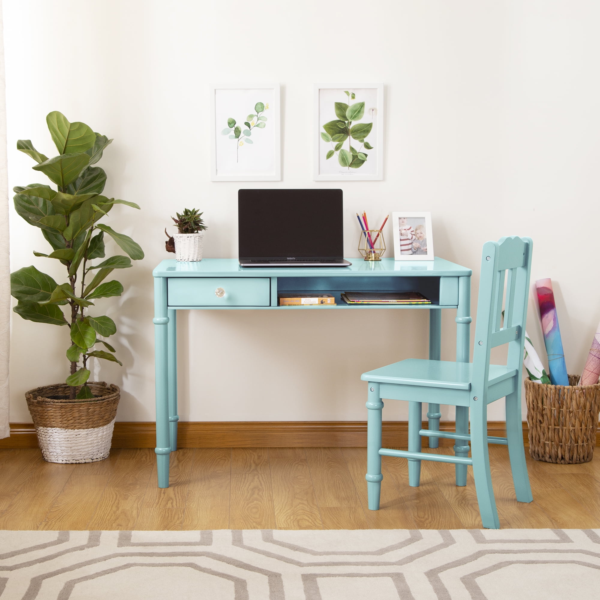 Deluxe Desk, Loved and Found