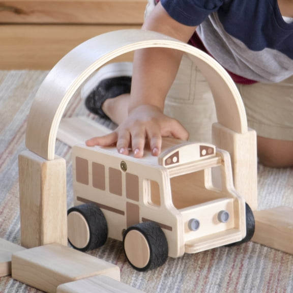 Guidecraft Wooden School Bus: Vehicle Play Set, Kids learning and Educational Dramatic Play Toy