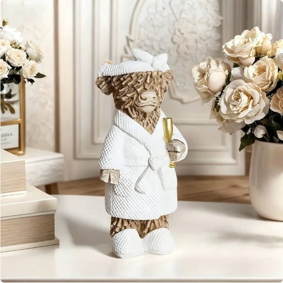 Gumesh Trendy Bull Figurine, Resin Buffalo Statue for Home Desktop Decor, Farmhouse Office Decoration, Rustic Western Tabletop Ornament, Gift for Cow Lovers