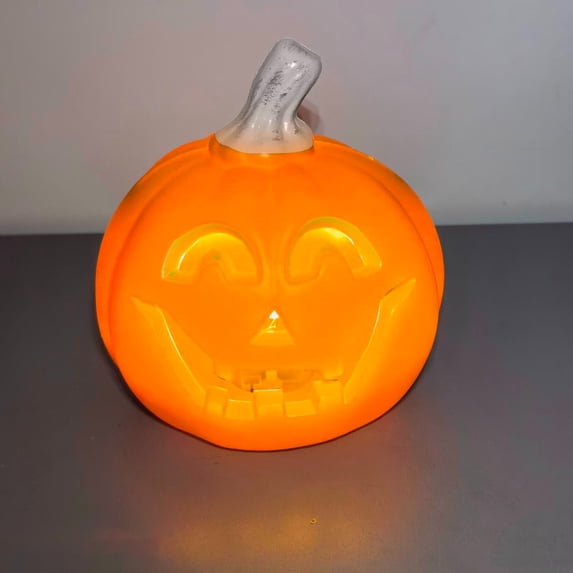 Gunhay Halloween Decorations Clearence Pumpkin Lanterns with LED Light, Battery Operated Glowing Jack-O-Lantern Table Decor, Hollowed Out Spooky Pumpkin Lamp for Indoor Home, Mantel (Classic Smile)