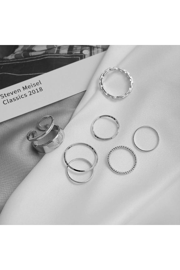 7PCS Silver Knuckle Rings Set for Women | Stainless Steel Stackable Minimalist Bands Rings – Adjustable Smooth Finger Rings Jewelry for Daily Layering & Gift Giving