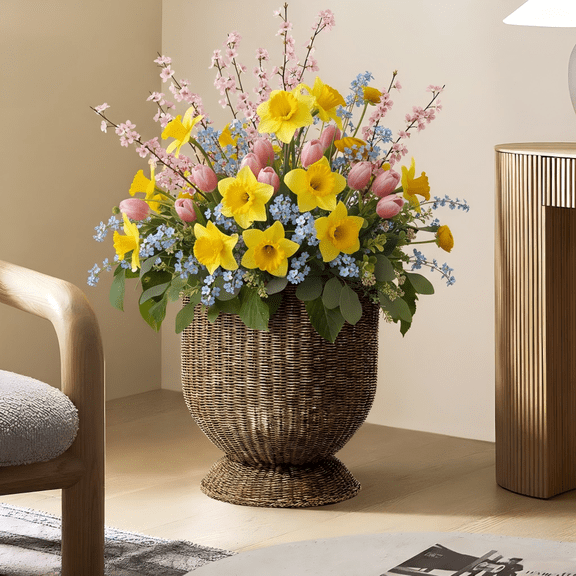 Guvpev 16" Brown Woven Resin Urn Planter, Decorative Rattan-Style Wicker Flower Pot with Waterproof Lining for Indoor Outdoor Home Decor