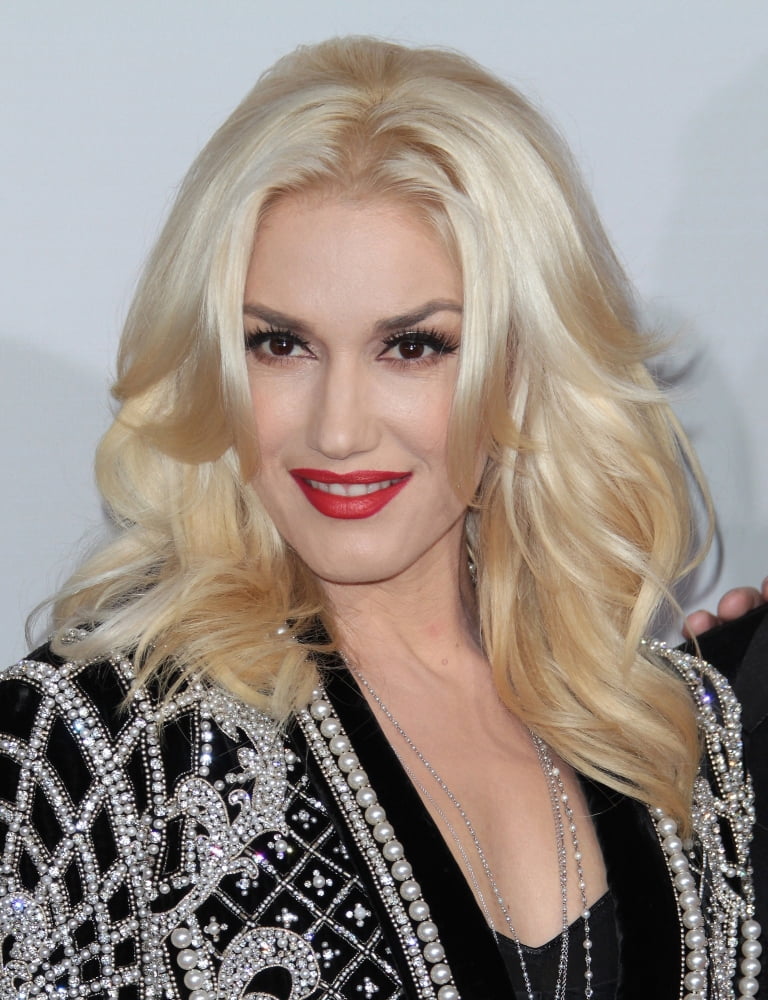 Gwen Stefani At Arrivals For The 40Th Anniversary American Music Awards (Amas) - Arrivals Canvas Art - (16 x 20)
