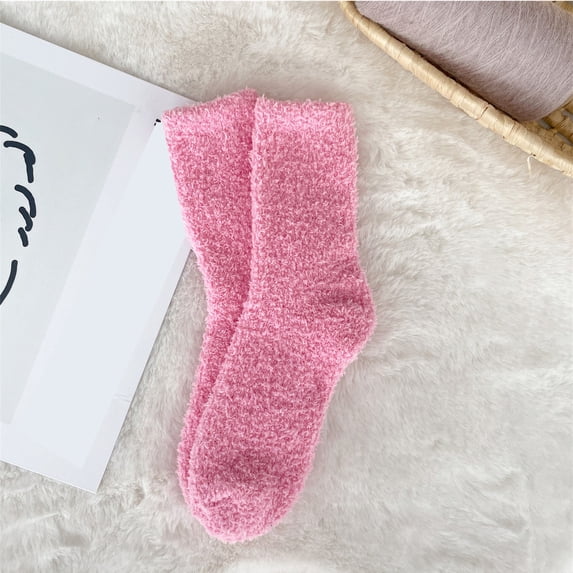 Gymayou Fuzzy Fluffy Warm Cozy Slipper Socks for Men Women Soft Comfy Fleece Sleep Socks