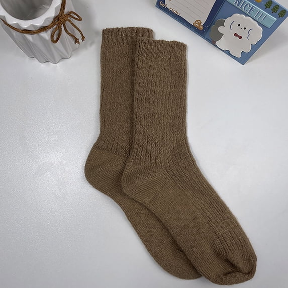 Gymayou Women Winter Socks Warm Thermal Thick Boot Socks Cozy Cabin Crew Comfy Socks for Ladies Khaki One Size