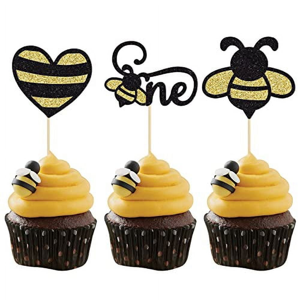 bee birthday cake Archives - Sugar & Sparrow