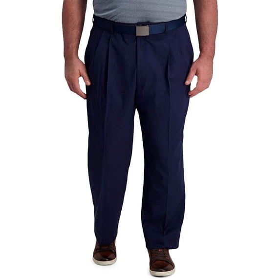 HAGGAR Mens Cool Right Performance Flex Solid Classic Fit Pleat Front Pant, Midnight, 44 x 32